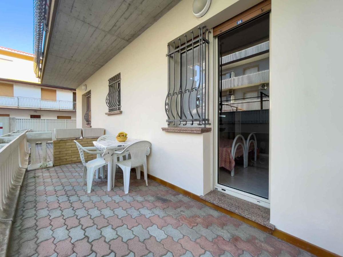 Apartments In Lignano 21774 Lignano Sabbiadoro Luaran gambar